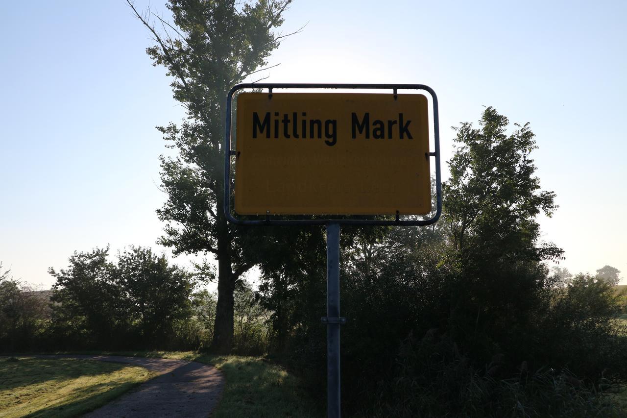 Faehrhaus Mitling Mark Westoverledingen 외부 사진
